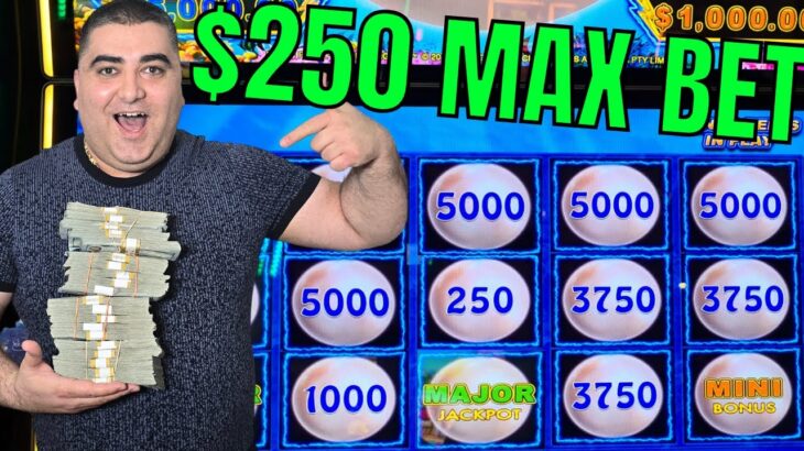 I Won a MASSIVE JACKPOT & Gave My Mods $5,000 to Gamble