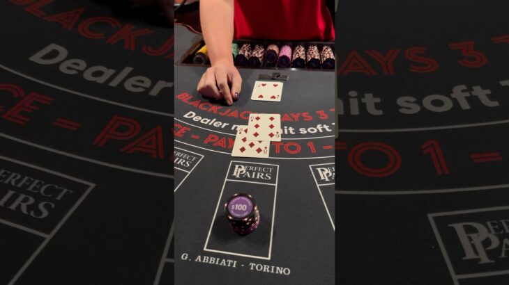 $2000 Table Max on a Hand of Blackjack! 🤑 #casino #blackjack #gambling #lasvegas #comedy #cruise