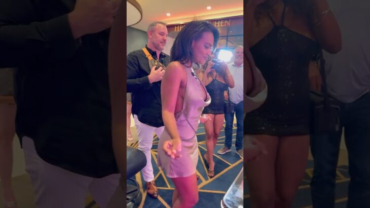 She had the ENTIRE CASINO Dancing (including me)!! #casino #gambling #slot