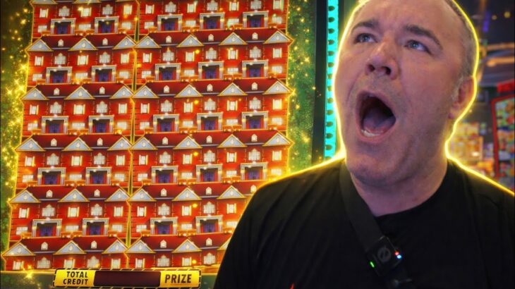 After YEARS of Gambling… I’ve NEVER Hit a FULLSCREEN Like This Before!