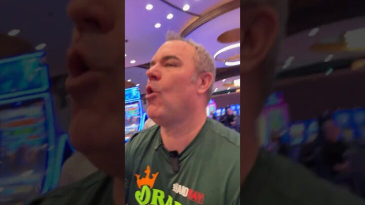 OMG RANDOM Bonus Goes Wild….. #casino #slot #gambling